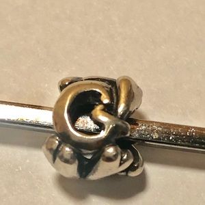 Trollbeads Letter “G” Bead